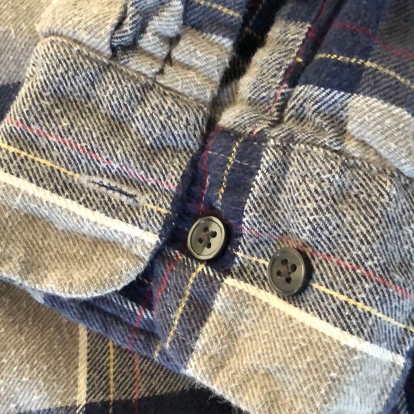 Club room | Men’s soft flannel checkered shirt - Picture 5 of 11